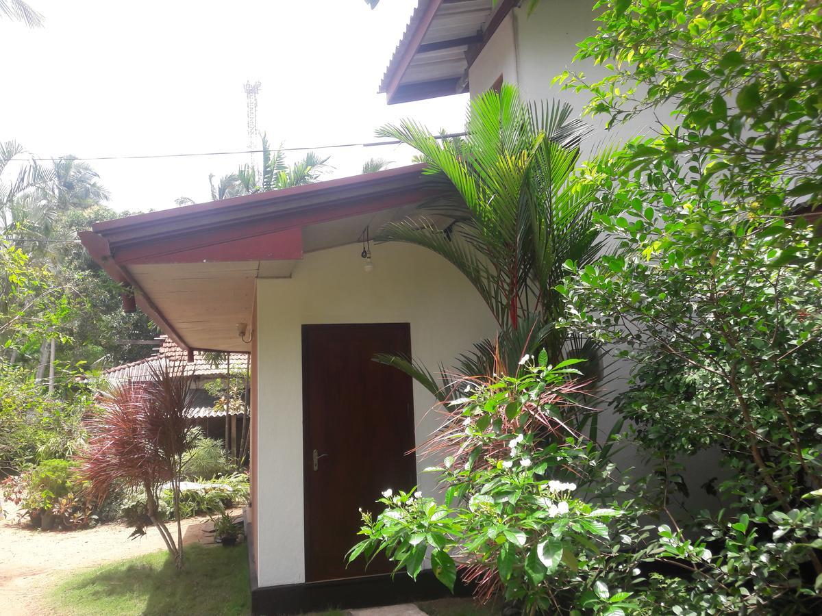 Sisanda Residence 本托塔 外观 照片